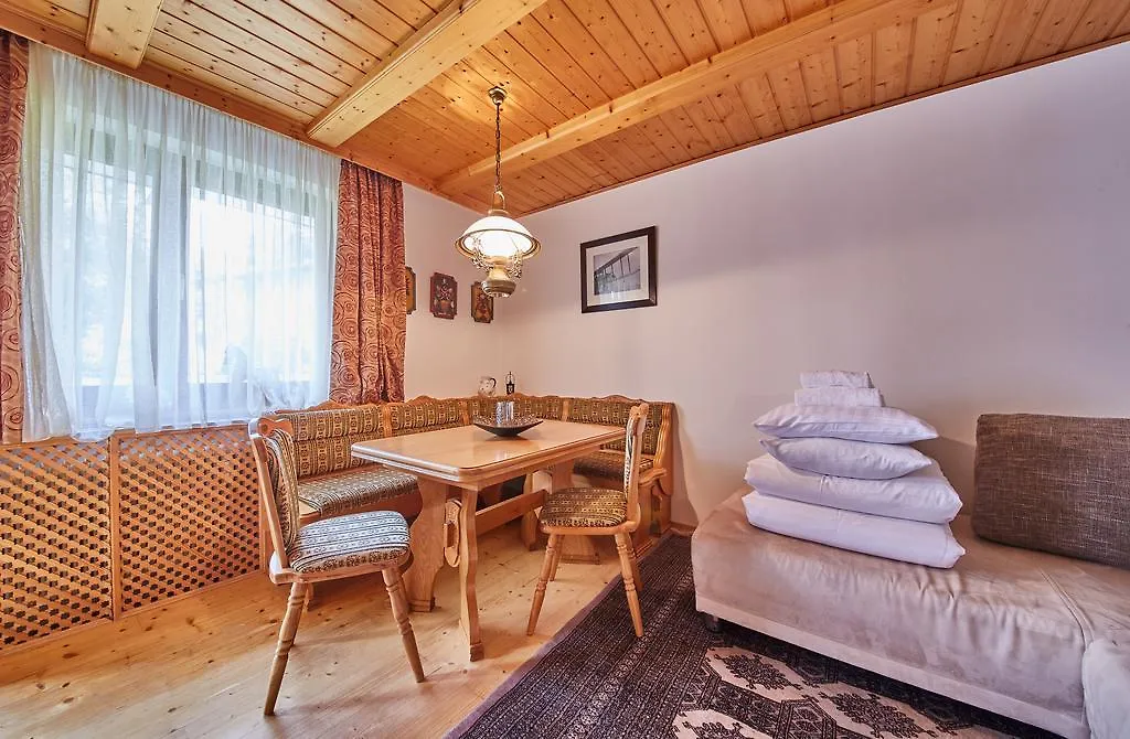 Apartment Appartement Snow Queen Saalbach